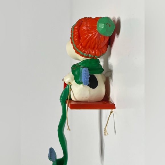 Vintage Hallmark Snoopy and Woodstock Stocking Holder 3/$25 - Picture 9 of 11